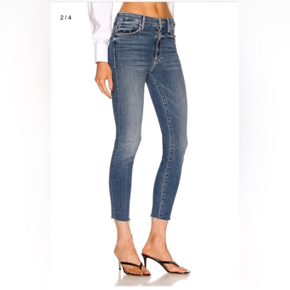 Mother High Waisted Looker Ankle Fray Walking On Coals - Picture 12 of 16